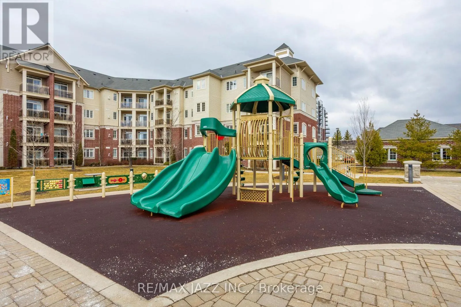 308 - 80 ASPEN SPRINGS DRIVE, #308