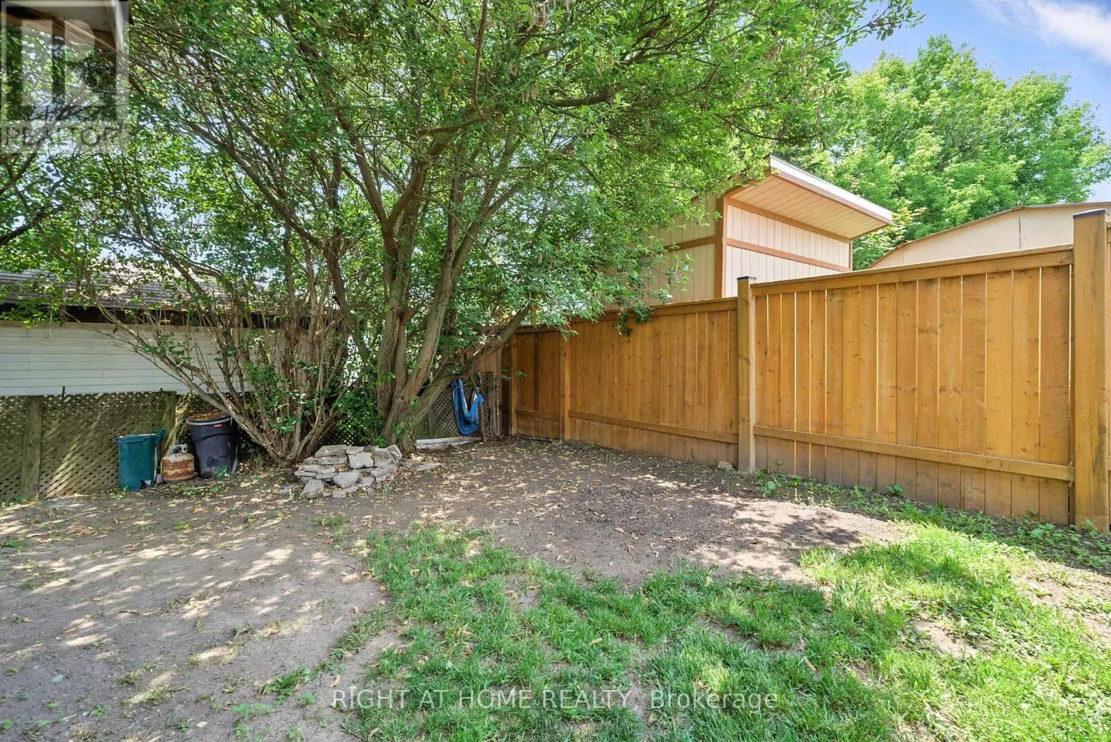 331 PHILLIP MURRAY AVENUE