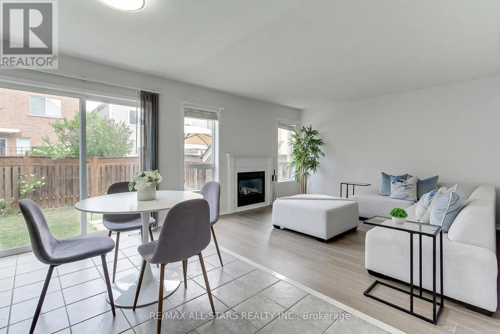 85 HANDLEY CRESCENT