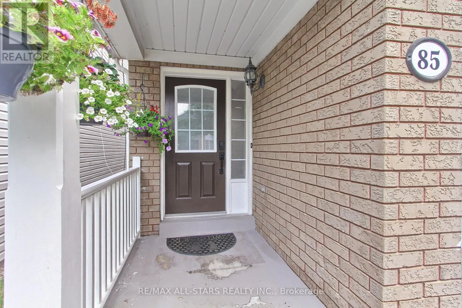 85 HANDLEY CRESCENT
