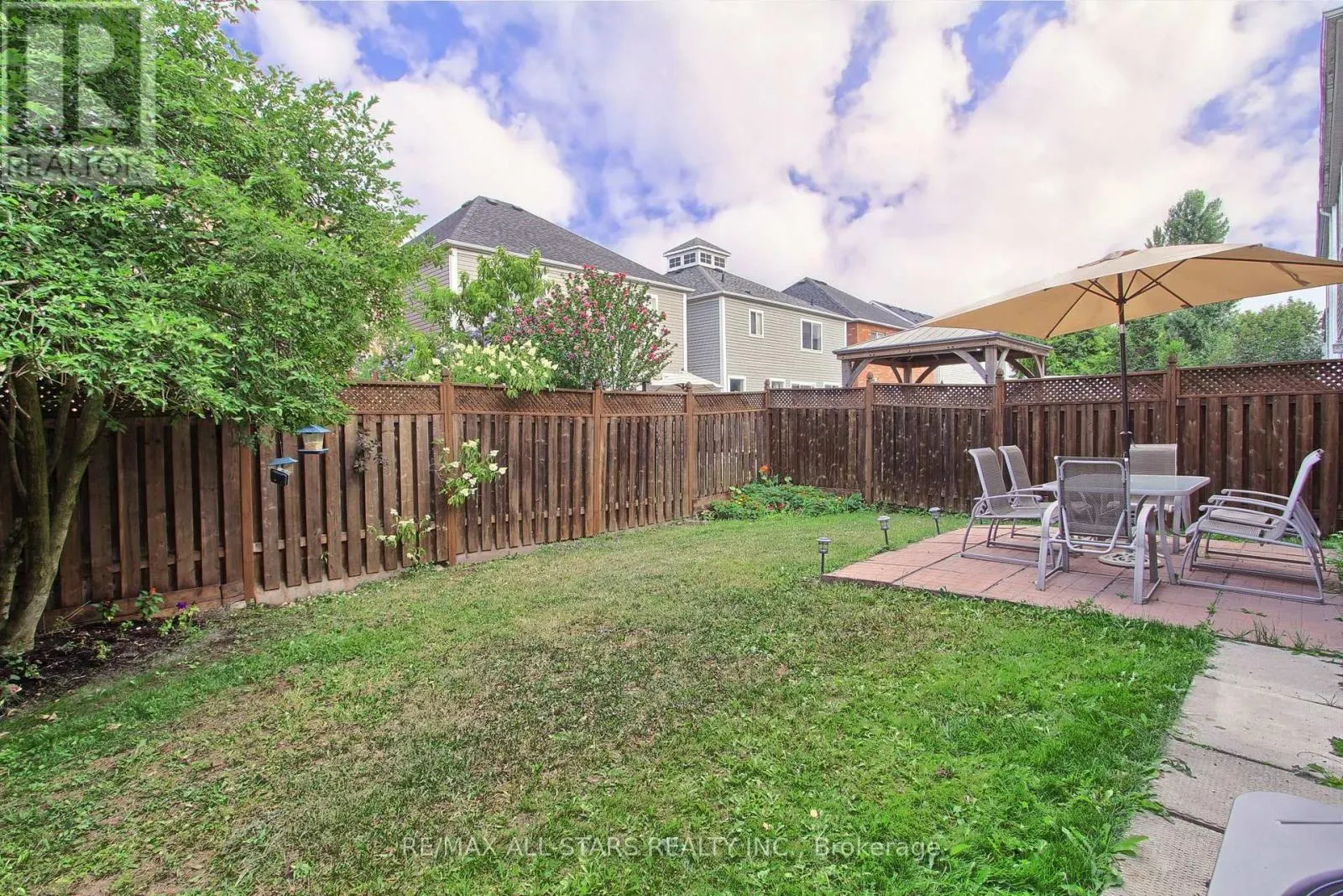85 HANDLEY CRESCENT
