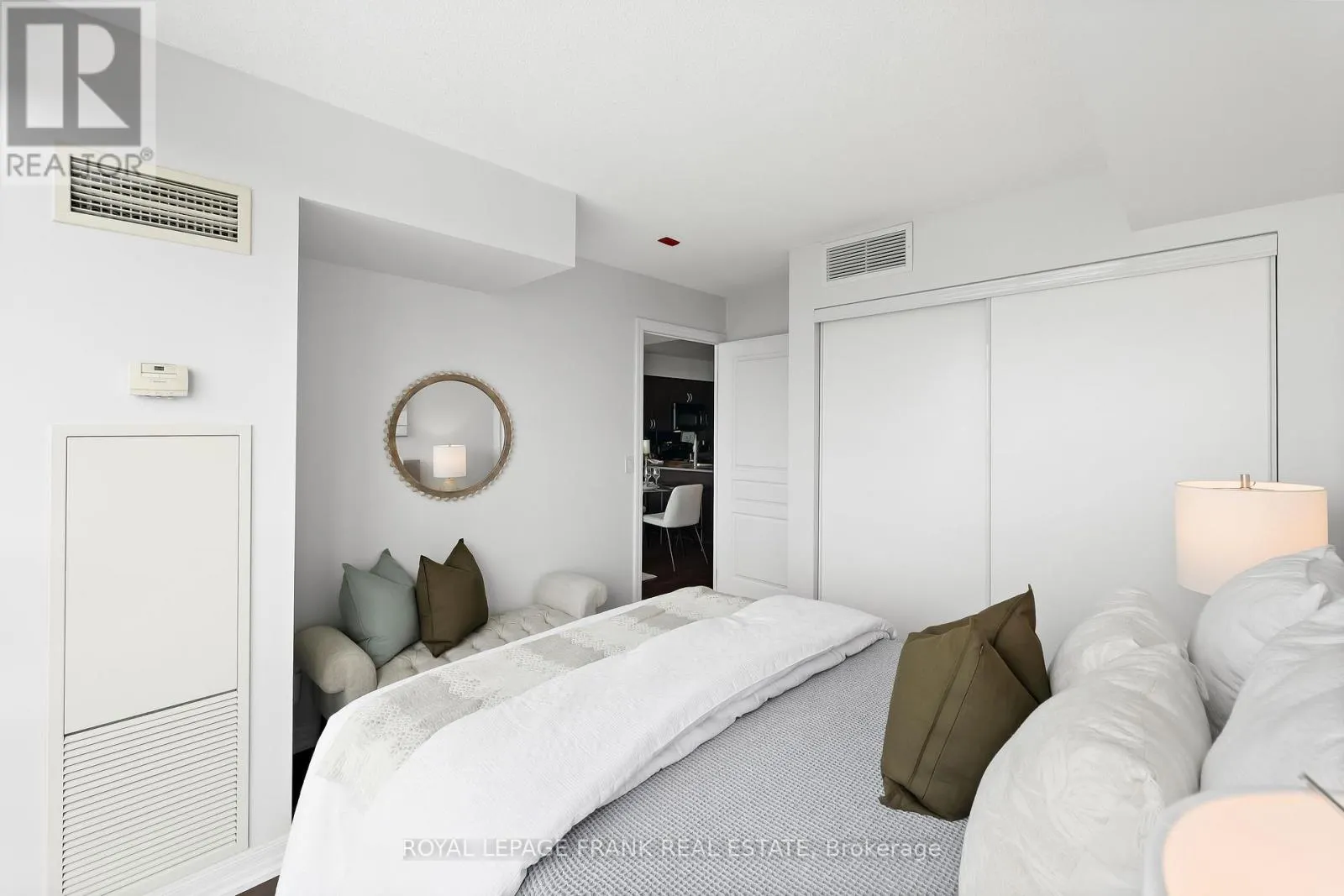705 - 1600 CHARLES STREET, #705