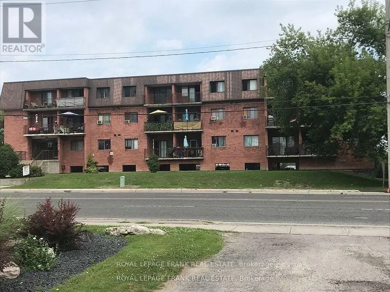204 - 552 DUNDAS STREET E, #204
