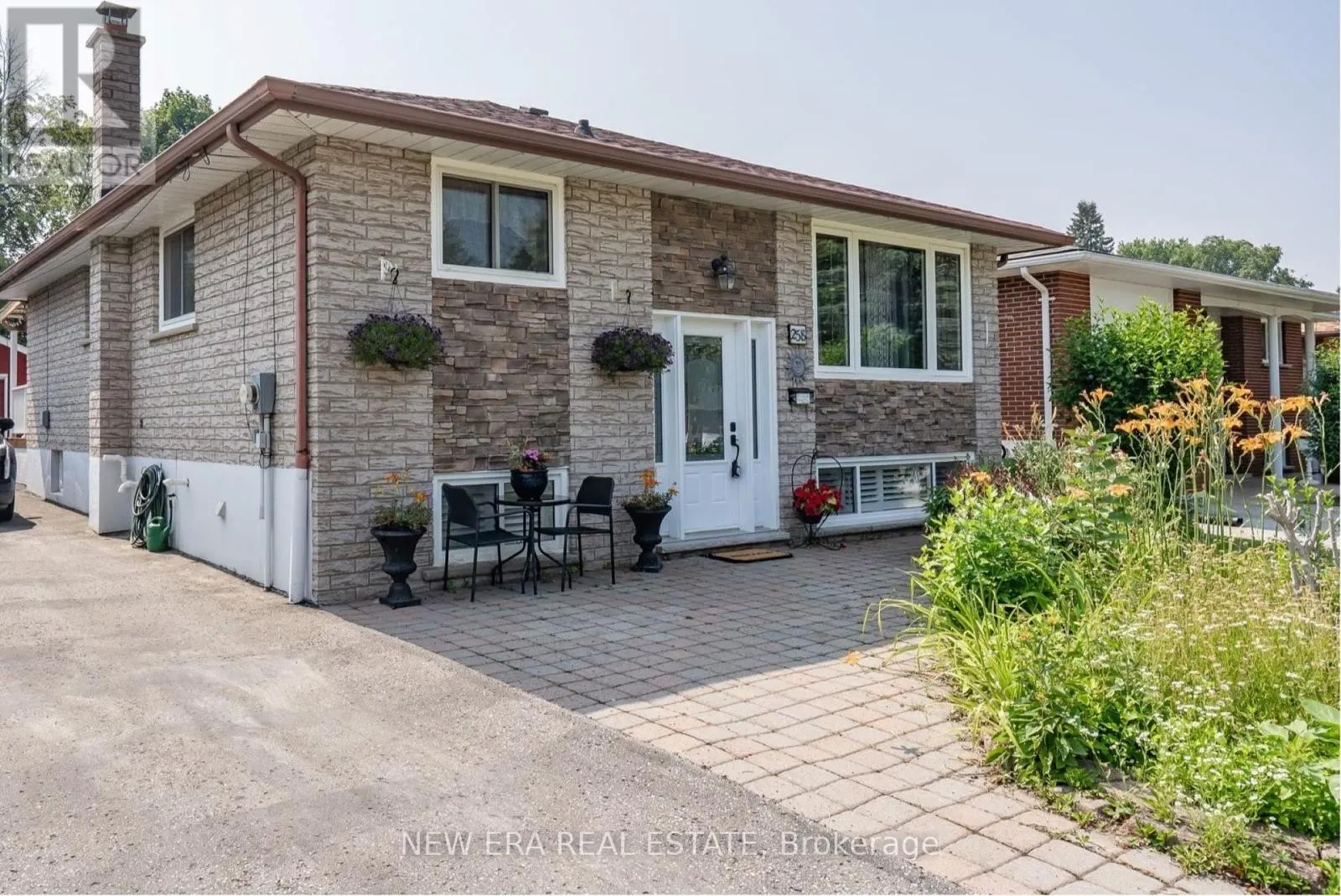 258 NIPIGON STREET