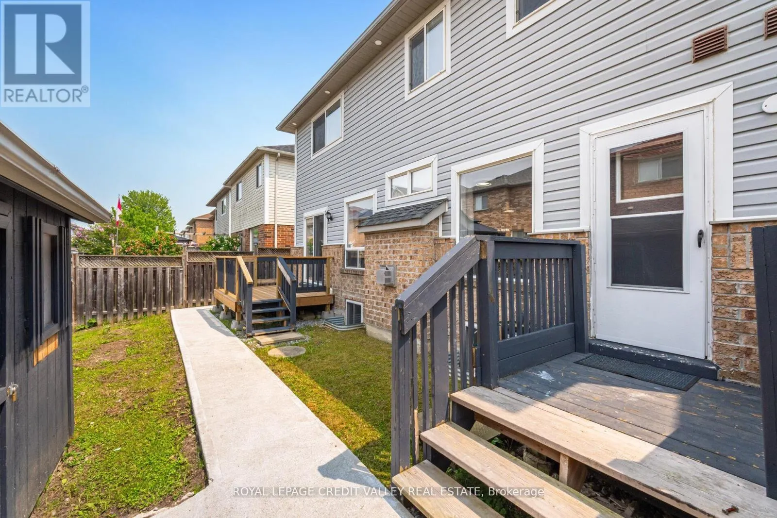 12 GREENHALF DRIVE