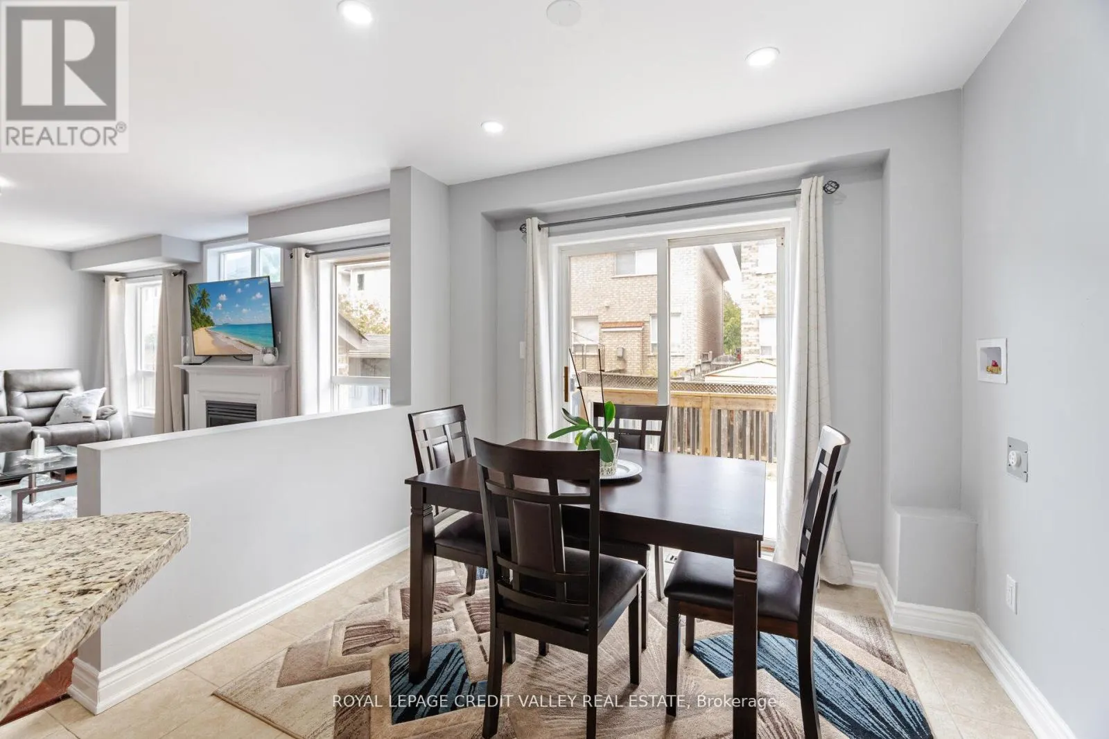 12 GREENHALF DRIVE