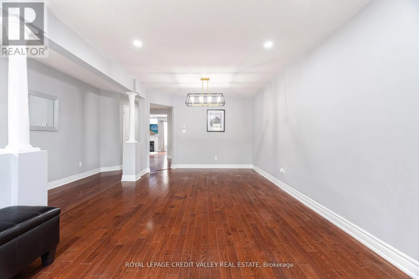 12 GREENHALF DRIVE