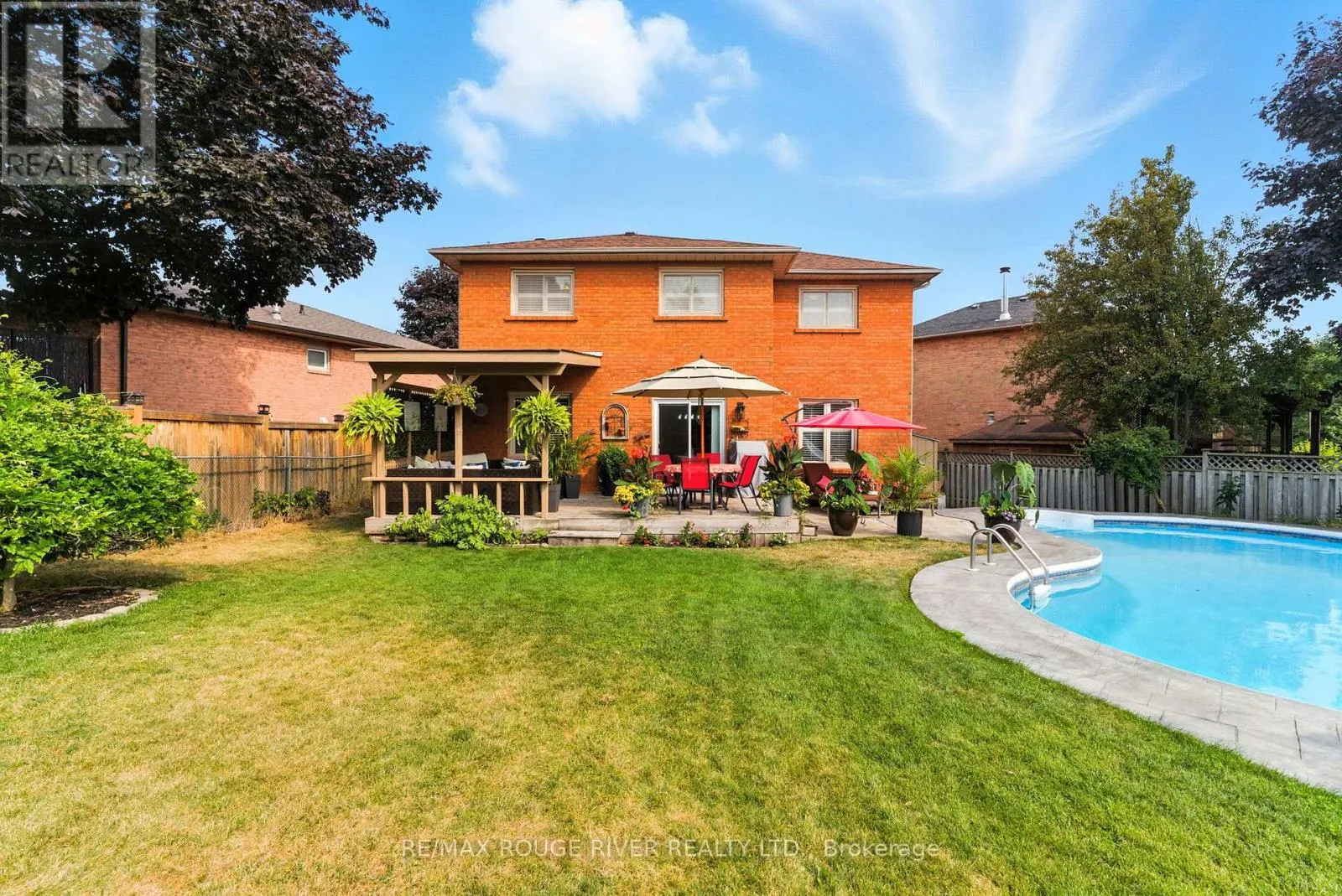 12 LIMESTONE CRESCENT