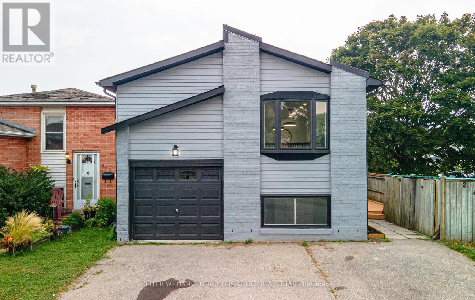 246 LAKEVIEW PARK AVENUE