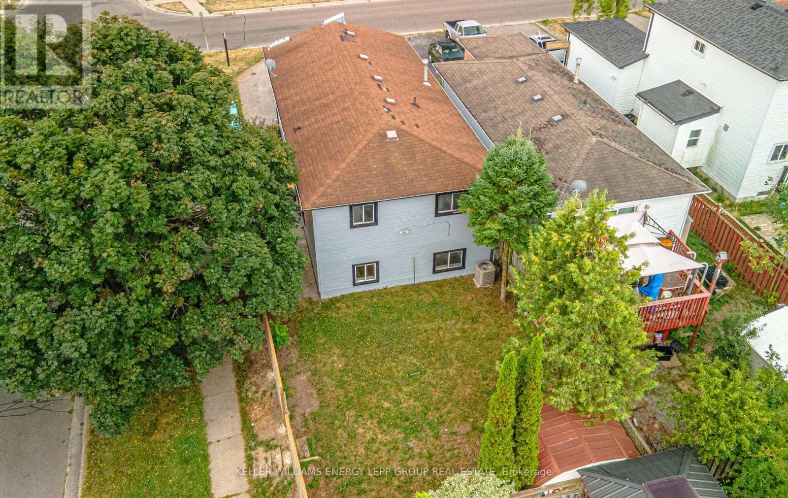 246 LAKEVIEW PARK AVENUE