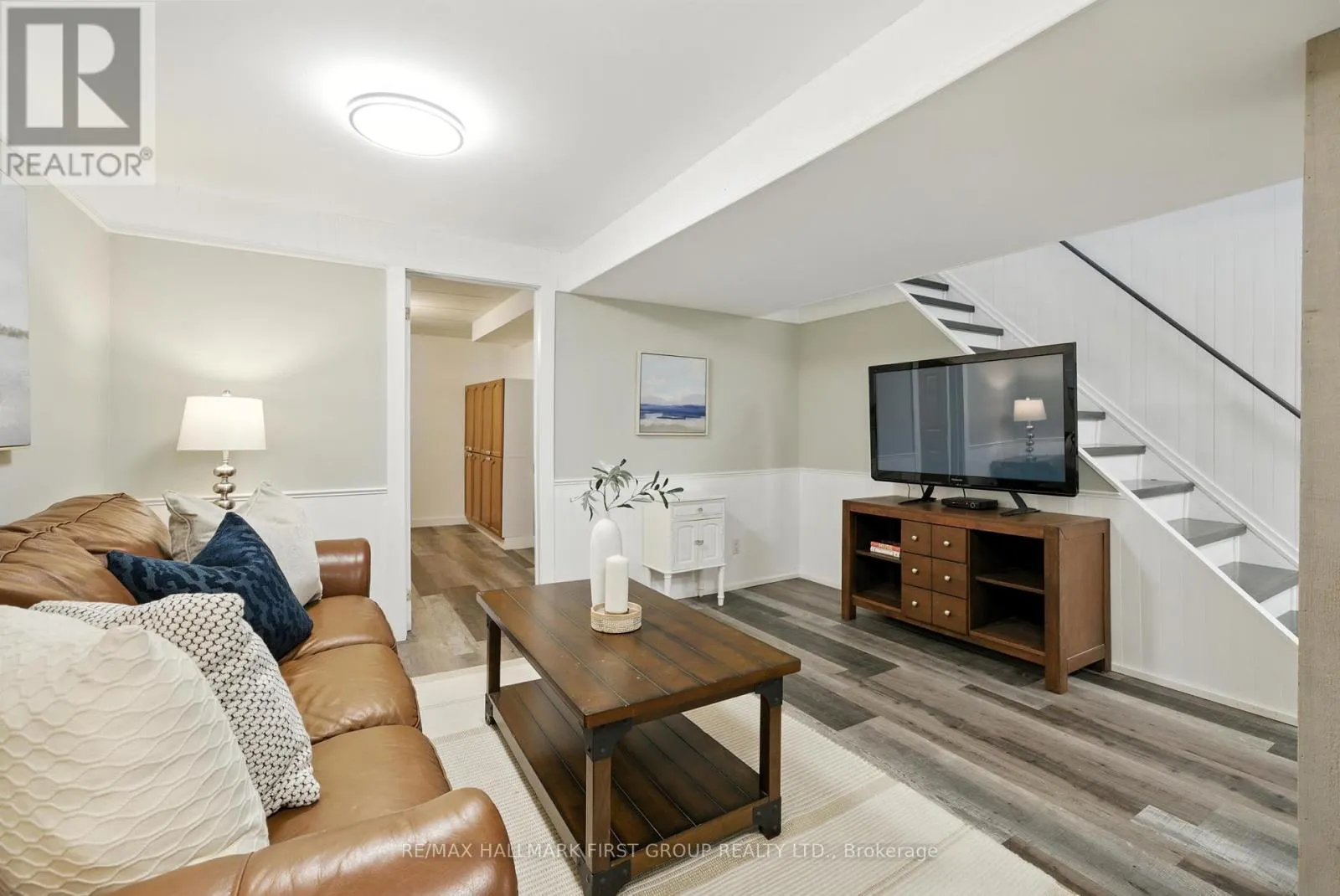 1509 STURGEON COURT