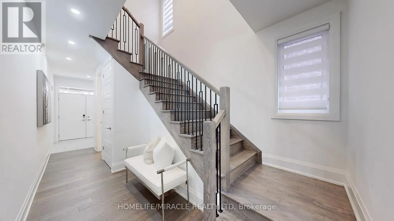2849 FOXDEN SQUARE