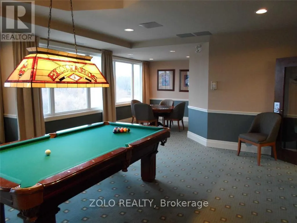 215 - 50 LAKEBREEZE DRIVE
