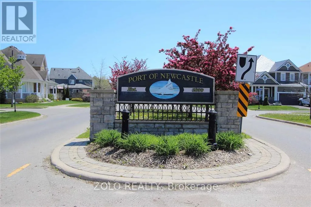 215 - 50 LAKEBREEZE DRIVE