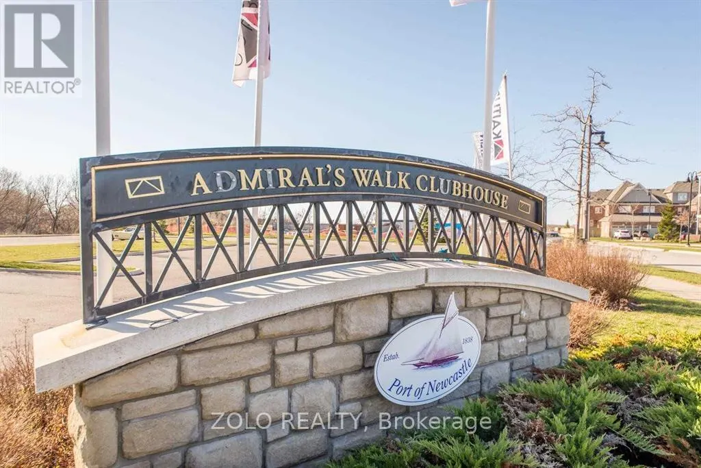 215 - 50 LAKEBREEZE DRIVE
