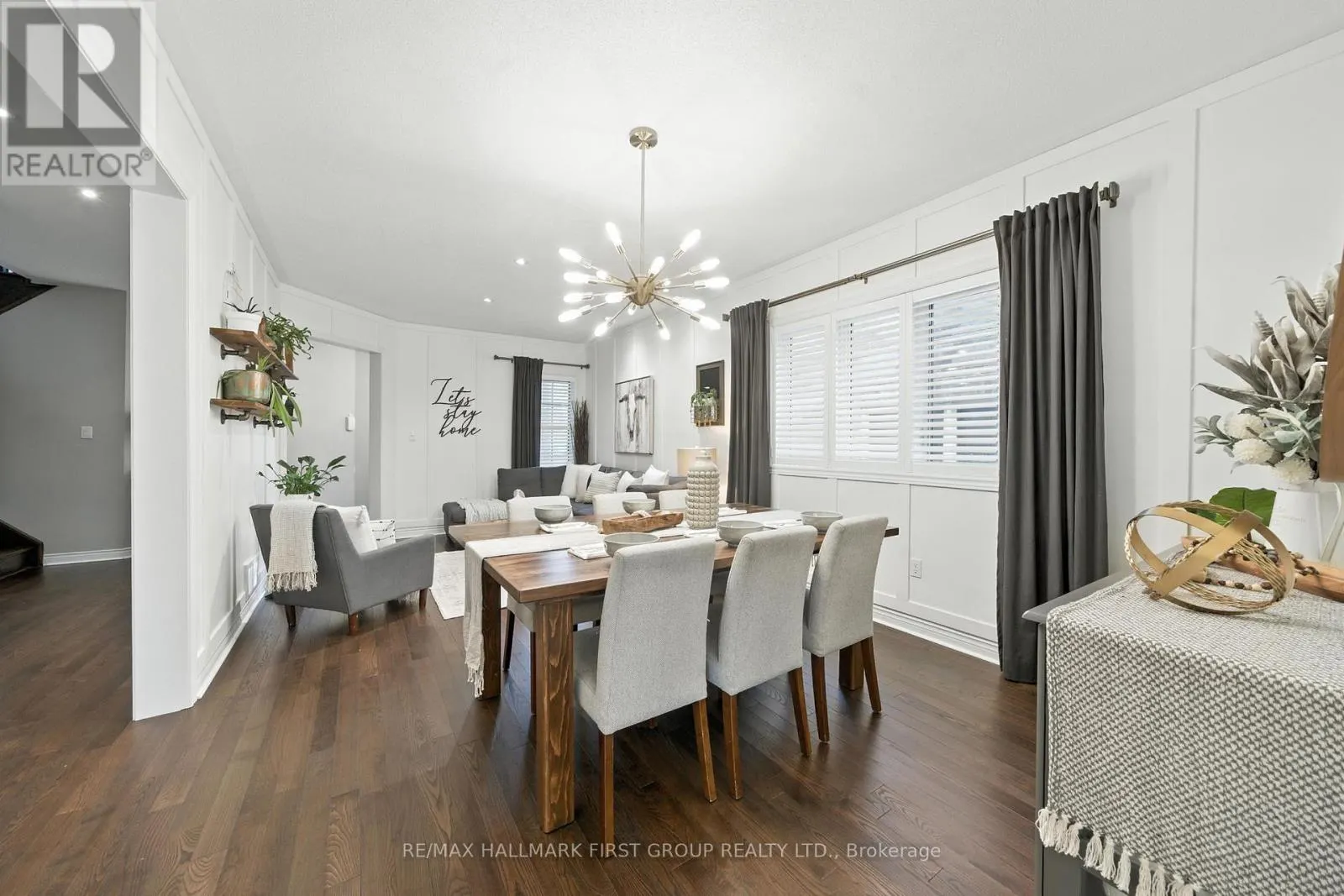 1886 RIVERTON COURT