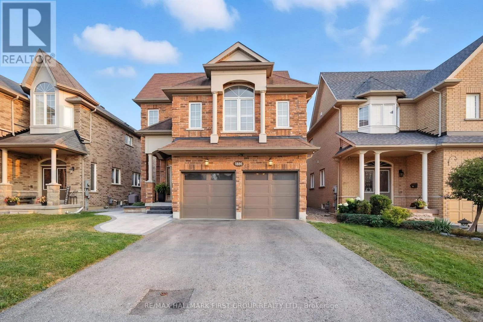 1886 RIVERTON COURT
