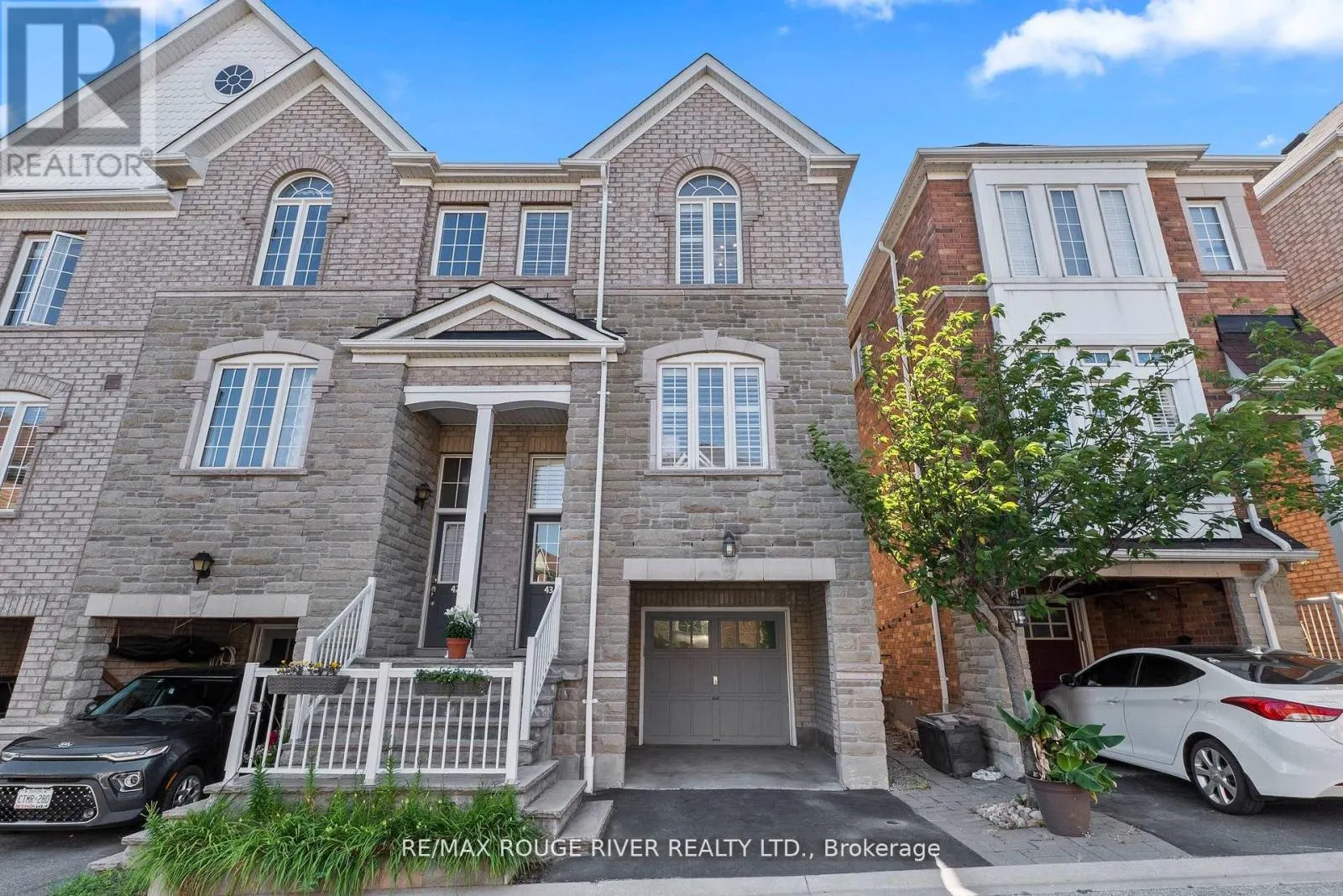 43 - 530 KINGSTON ROAD