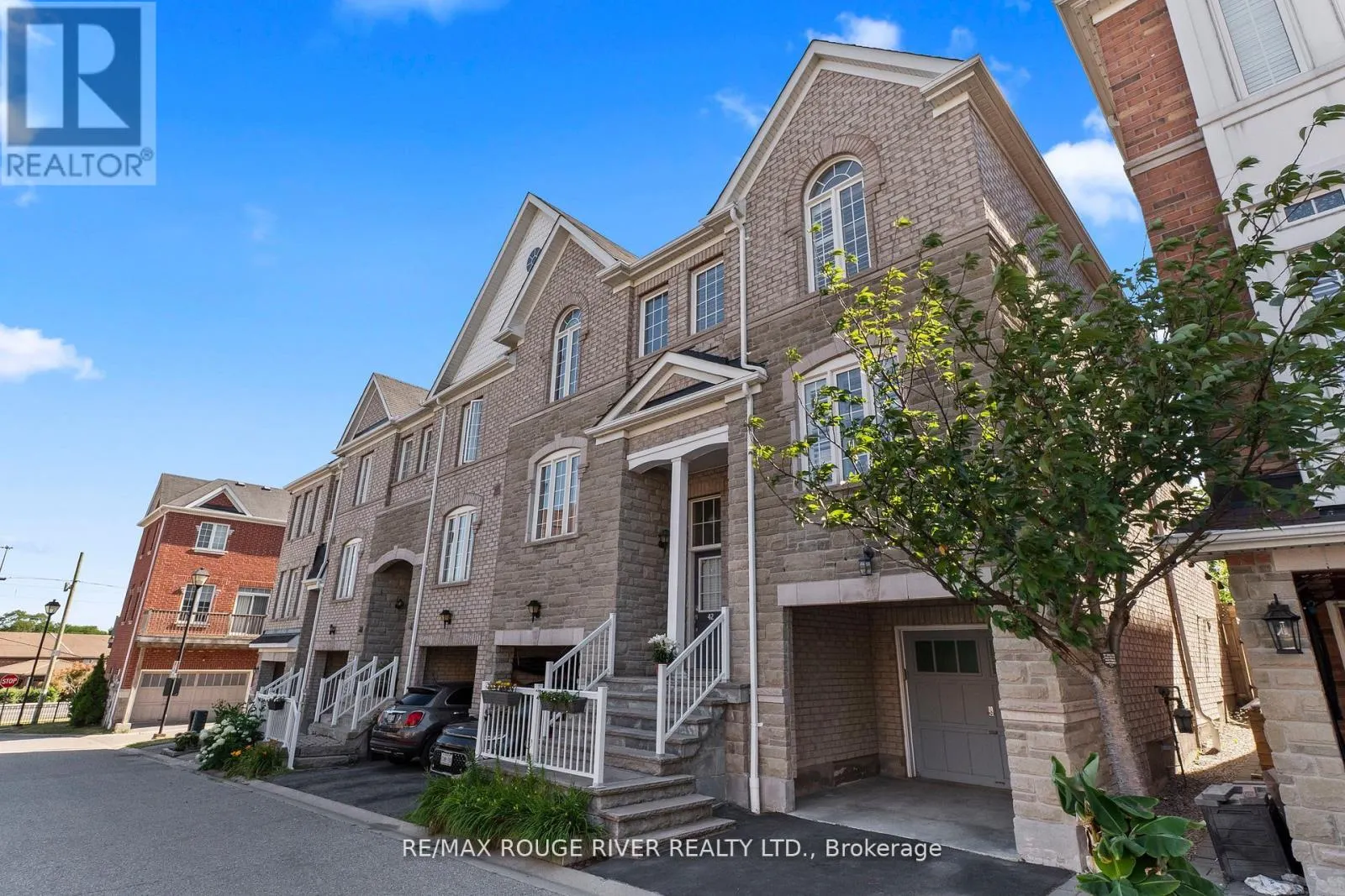 43 - 530 KINGSTON ROAD
