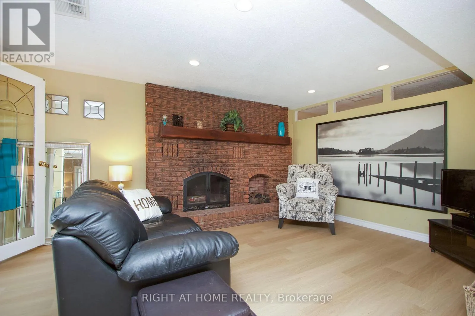 102 HIALEAH CRESCENT