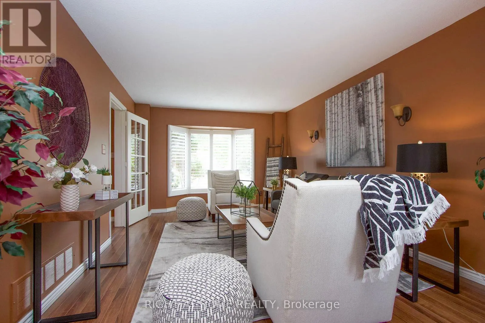 102 HIALEAH CRESCENT