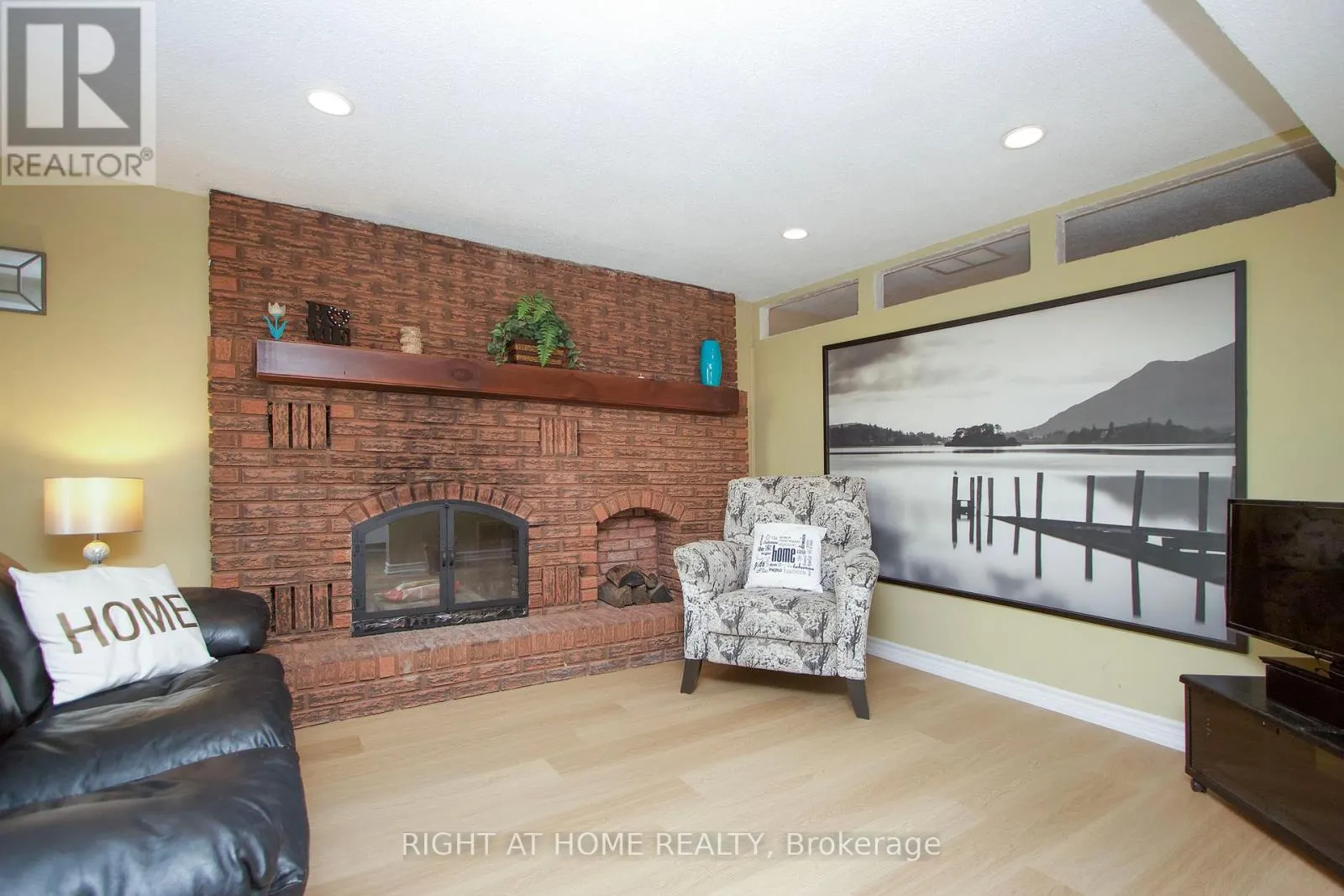102 HIALEAH CRESCENT