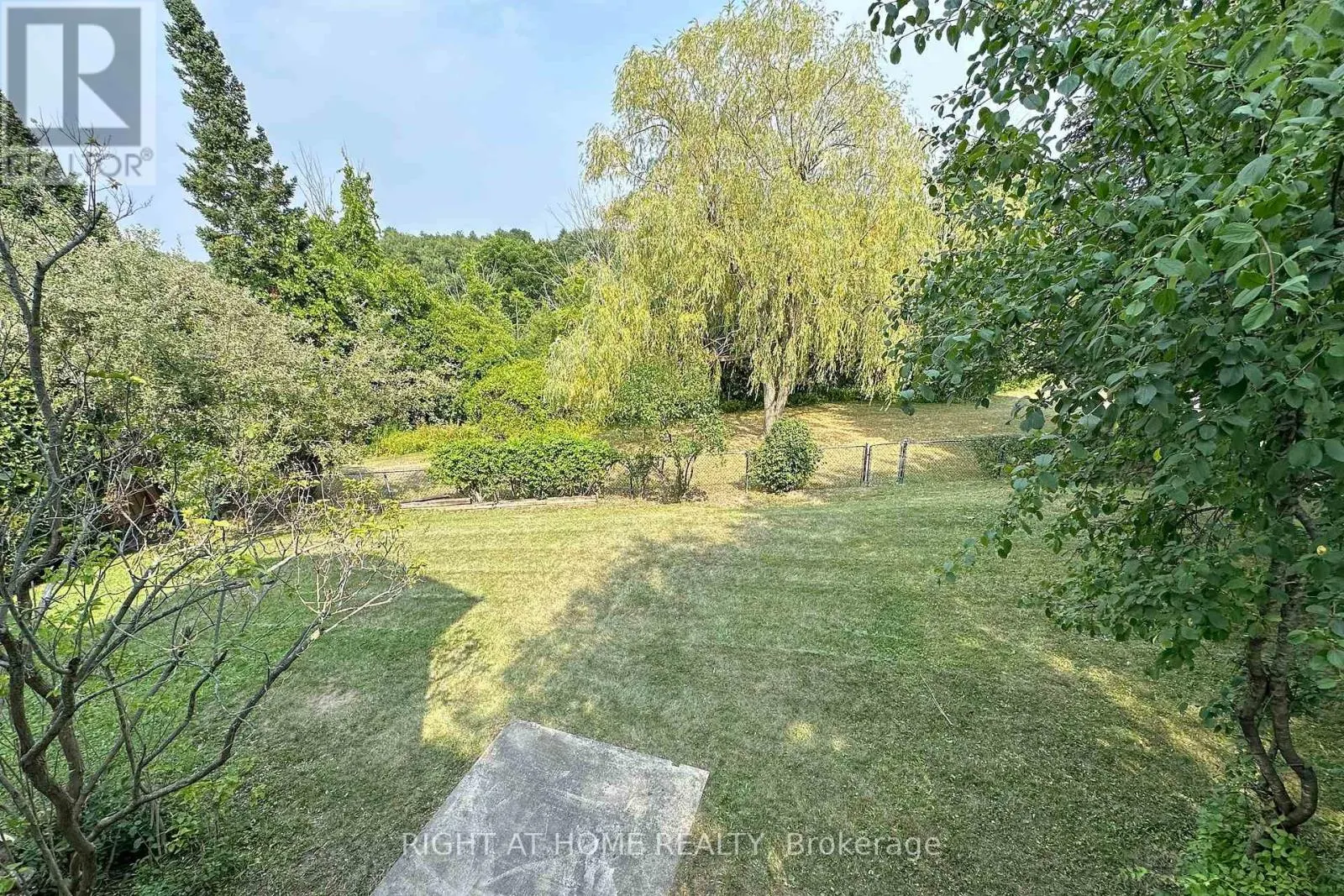 102 HIALEAH CRESCENT