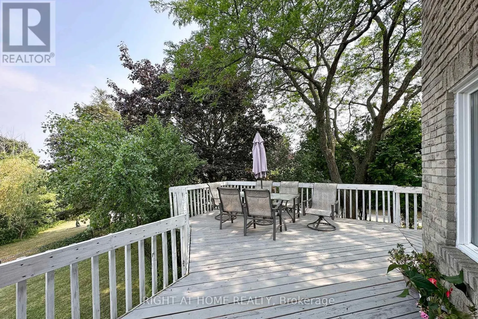 102 HIALEAH CRESCENT