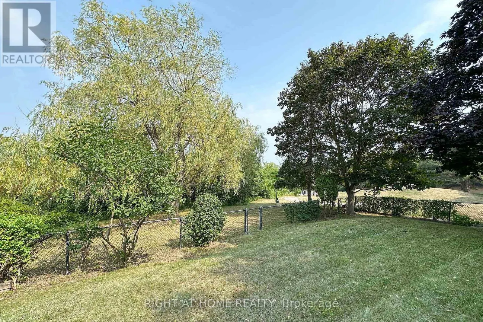 102 HIALEAH CRESCENT