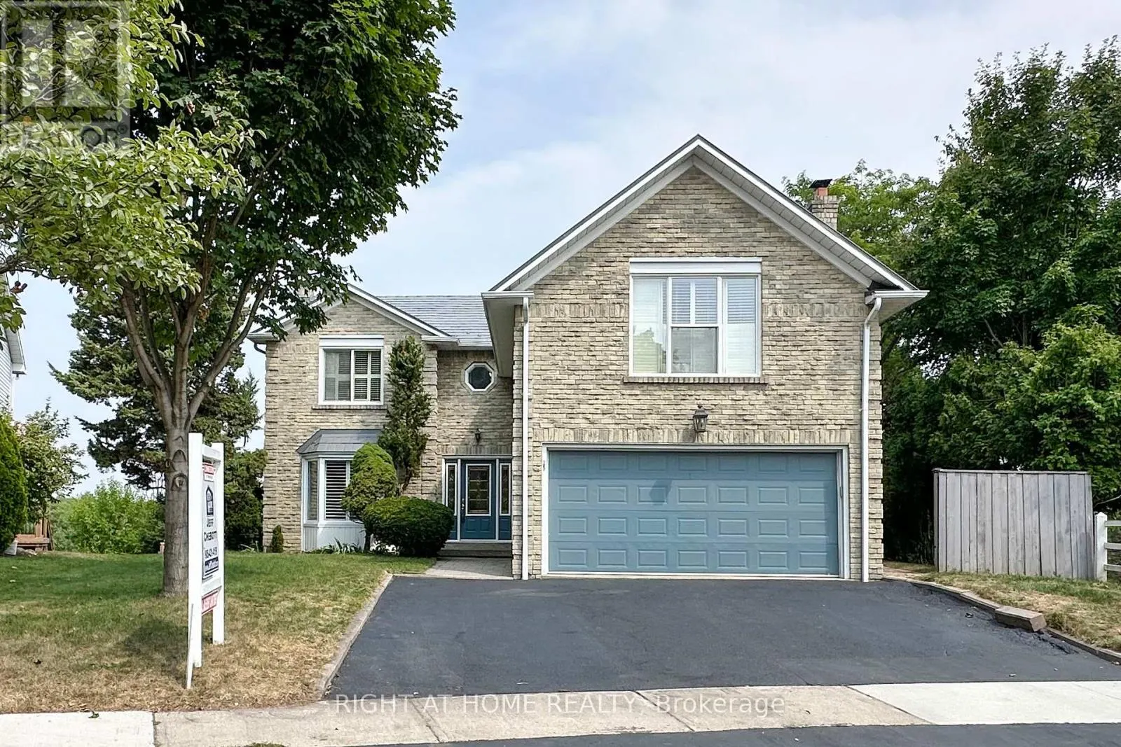 102 HIALEAH CRESCENT