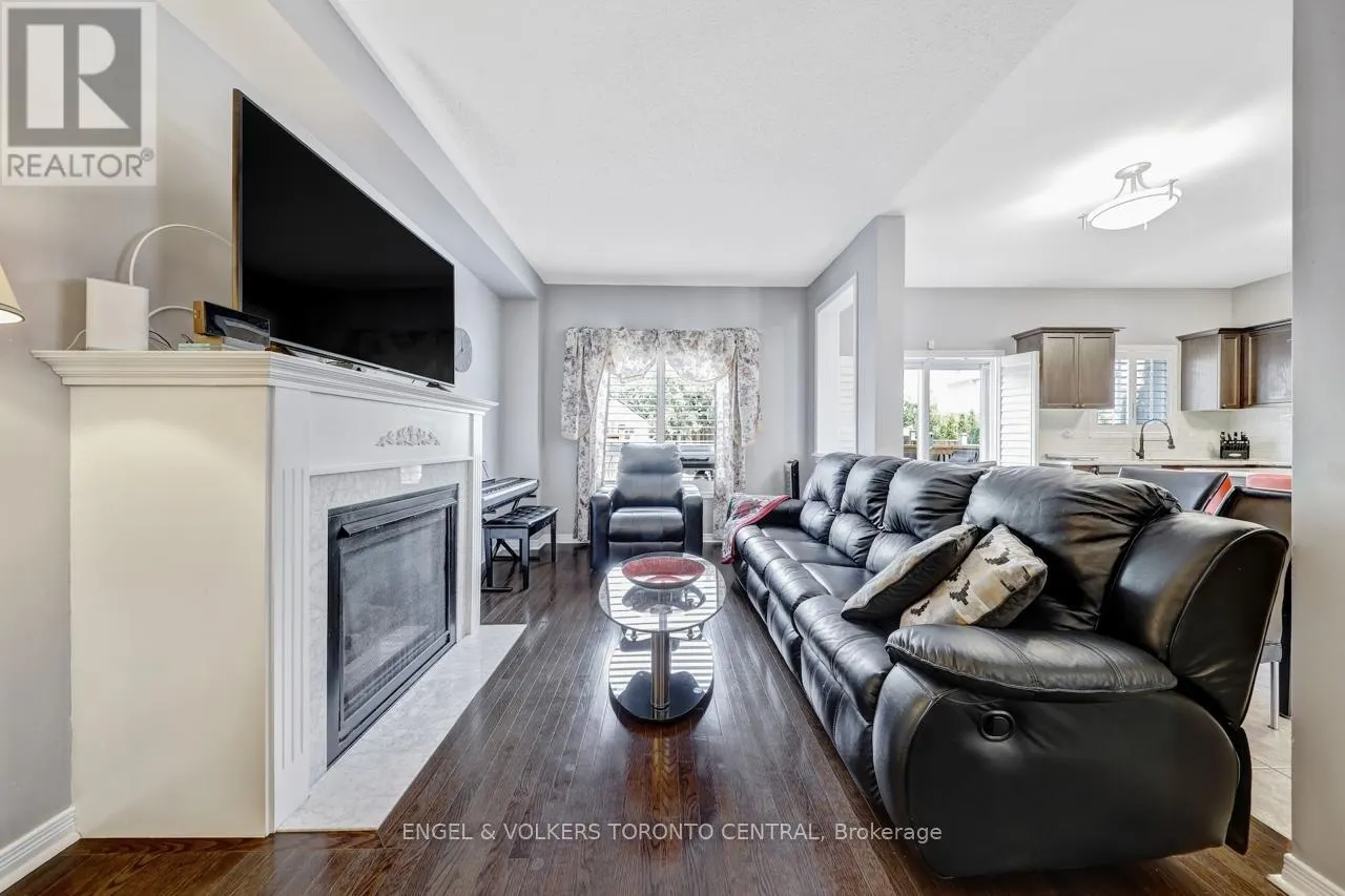 26 MCPHAIL AVENUE