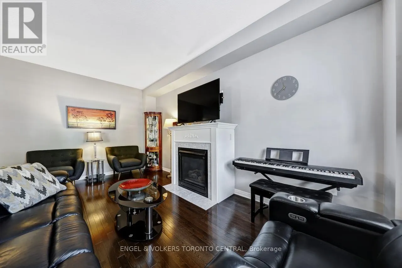 26 MCPHAIL AVENUE