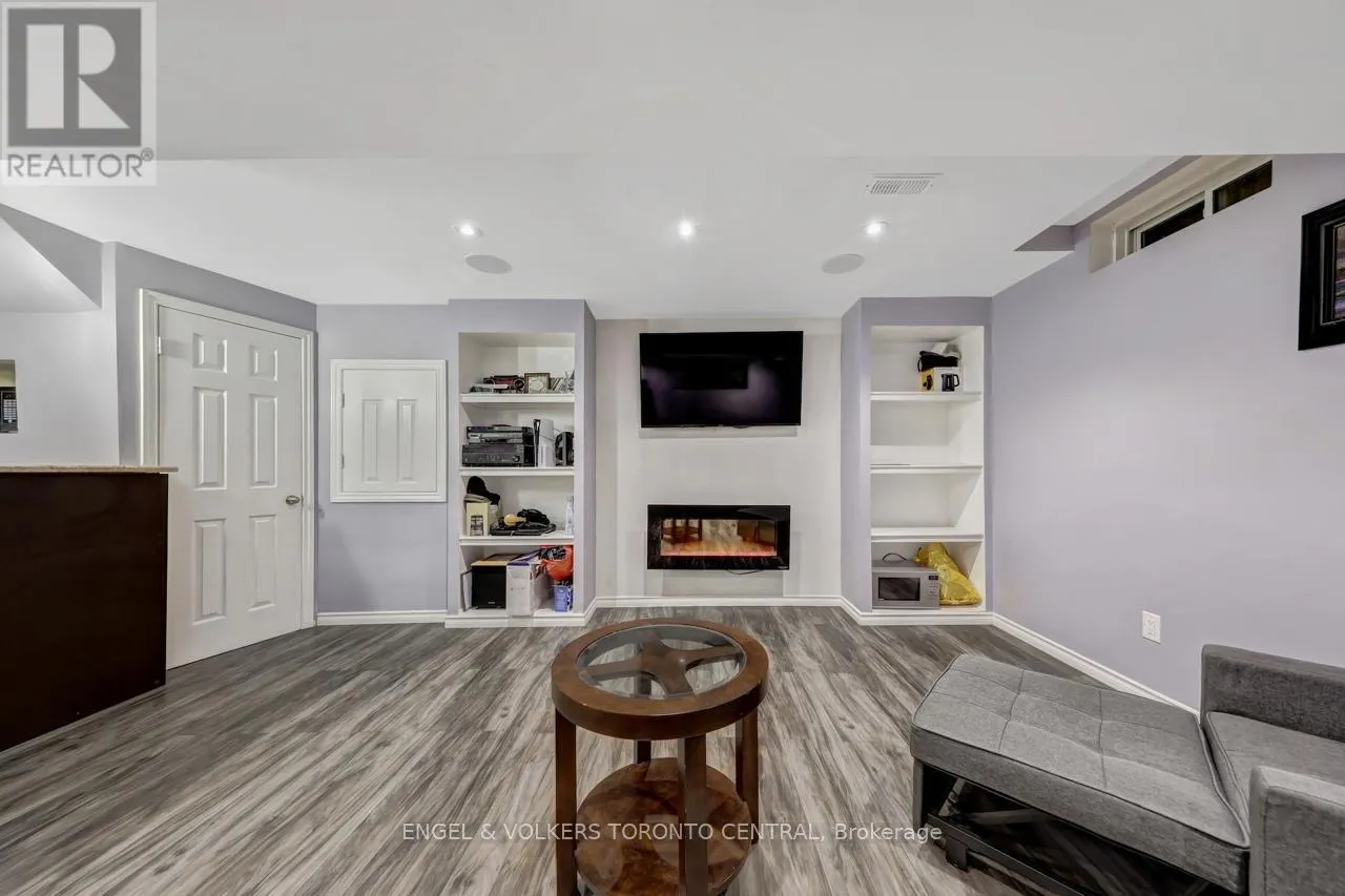 26 MCPHAIL AVENUE