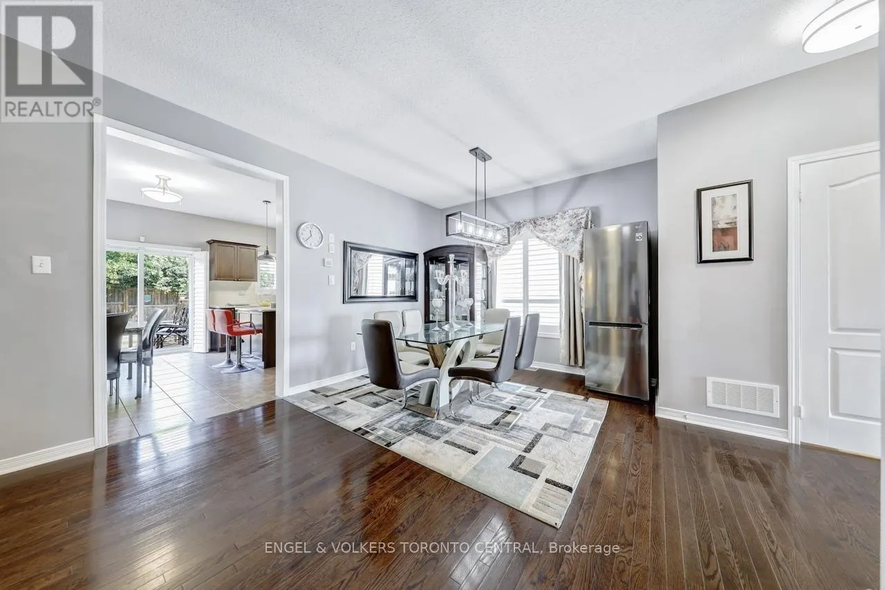 26 MCPHAIL AVENUE
