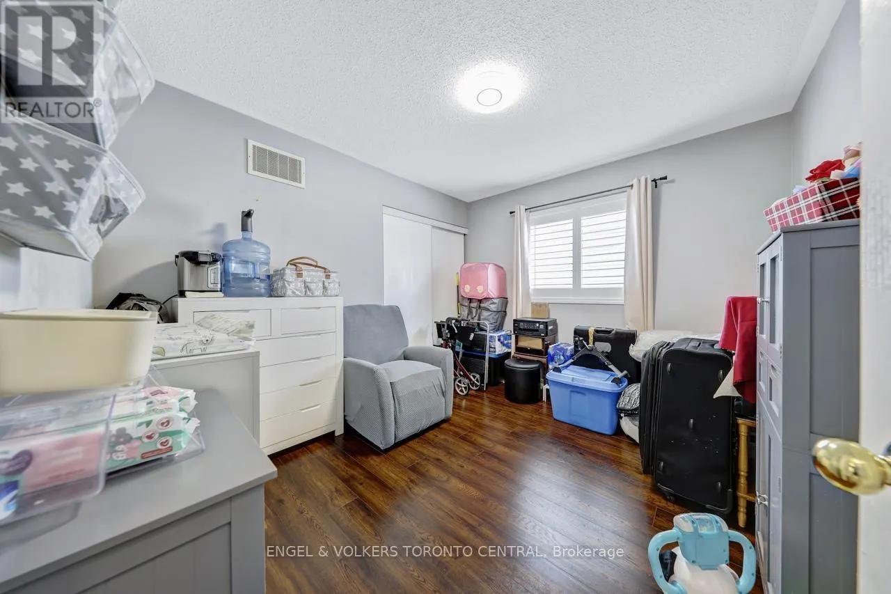 26 MCPHAIL AVENUE