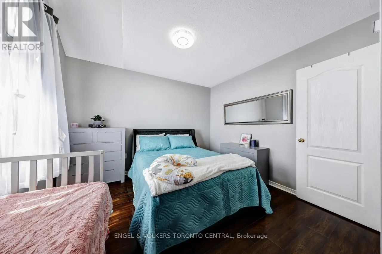 26 MCPHAIL AVENUE