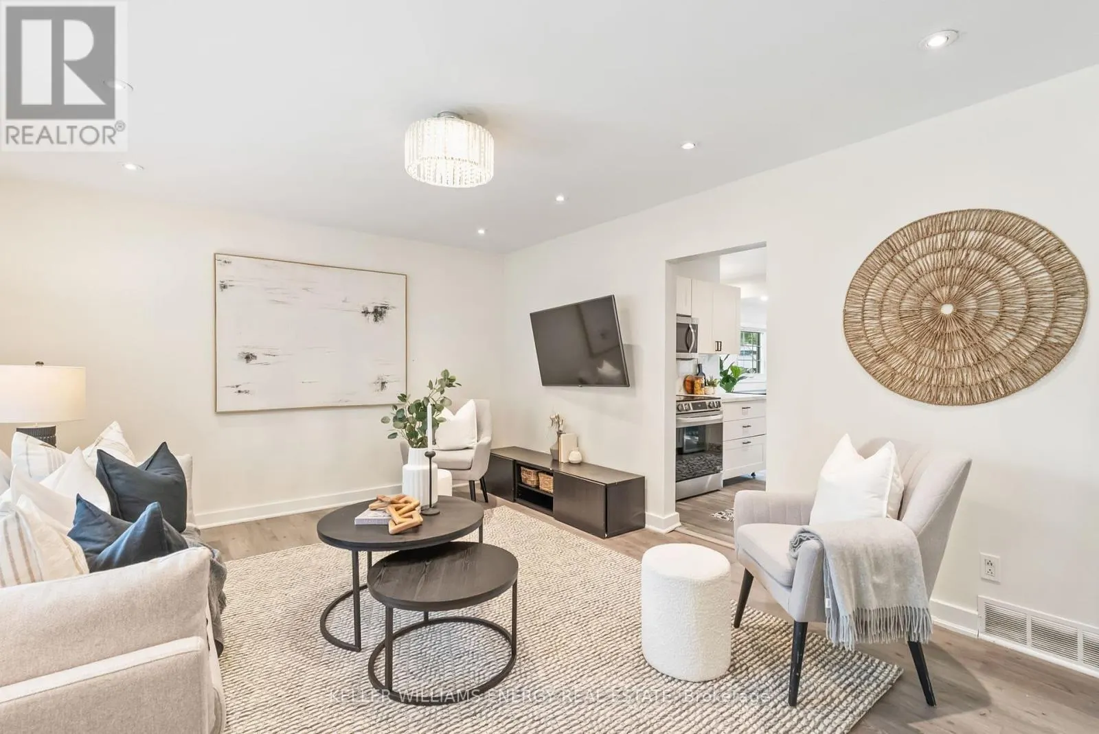 28 ADMIRAL ROAD
