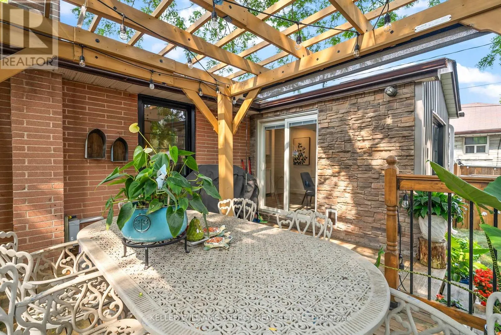 28 ADMIRAL ROAD