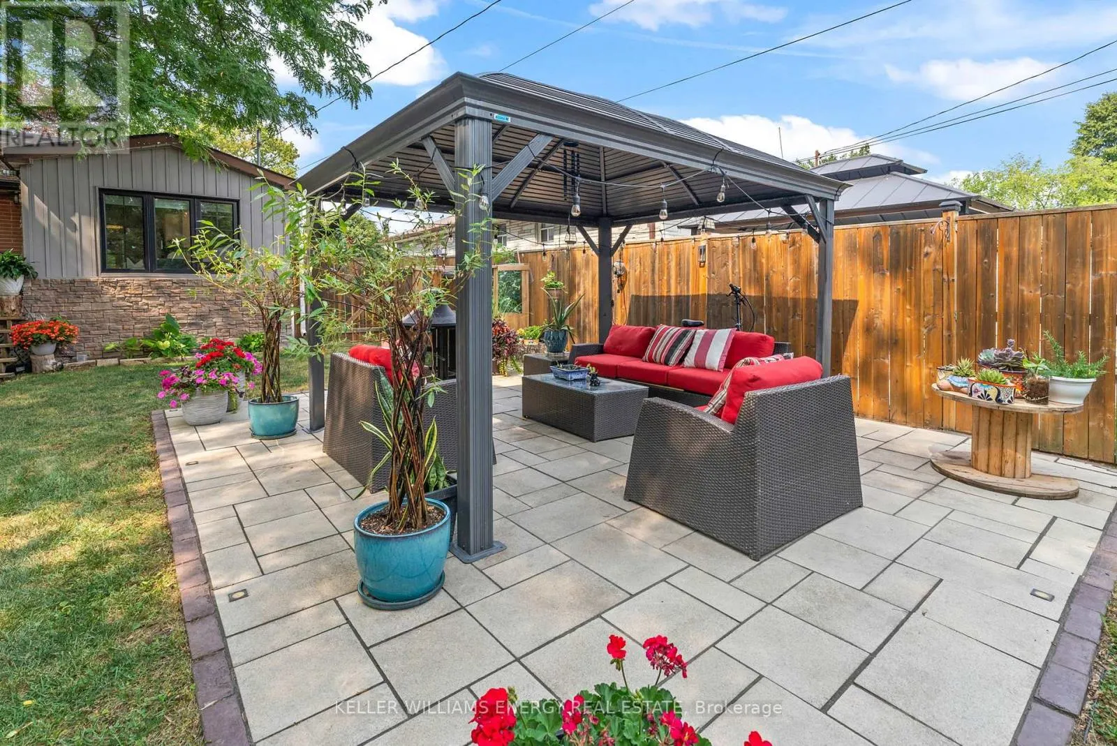 28 ADMIRAL ROAD