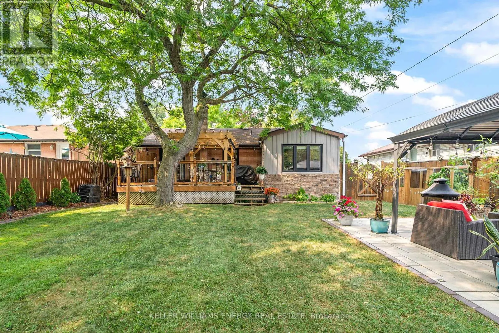 28 ADMIRAL ROAD