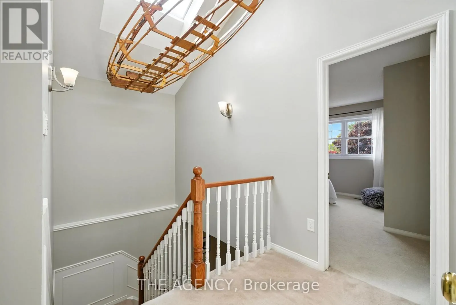 1541 BENTLEY LANE