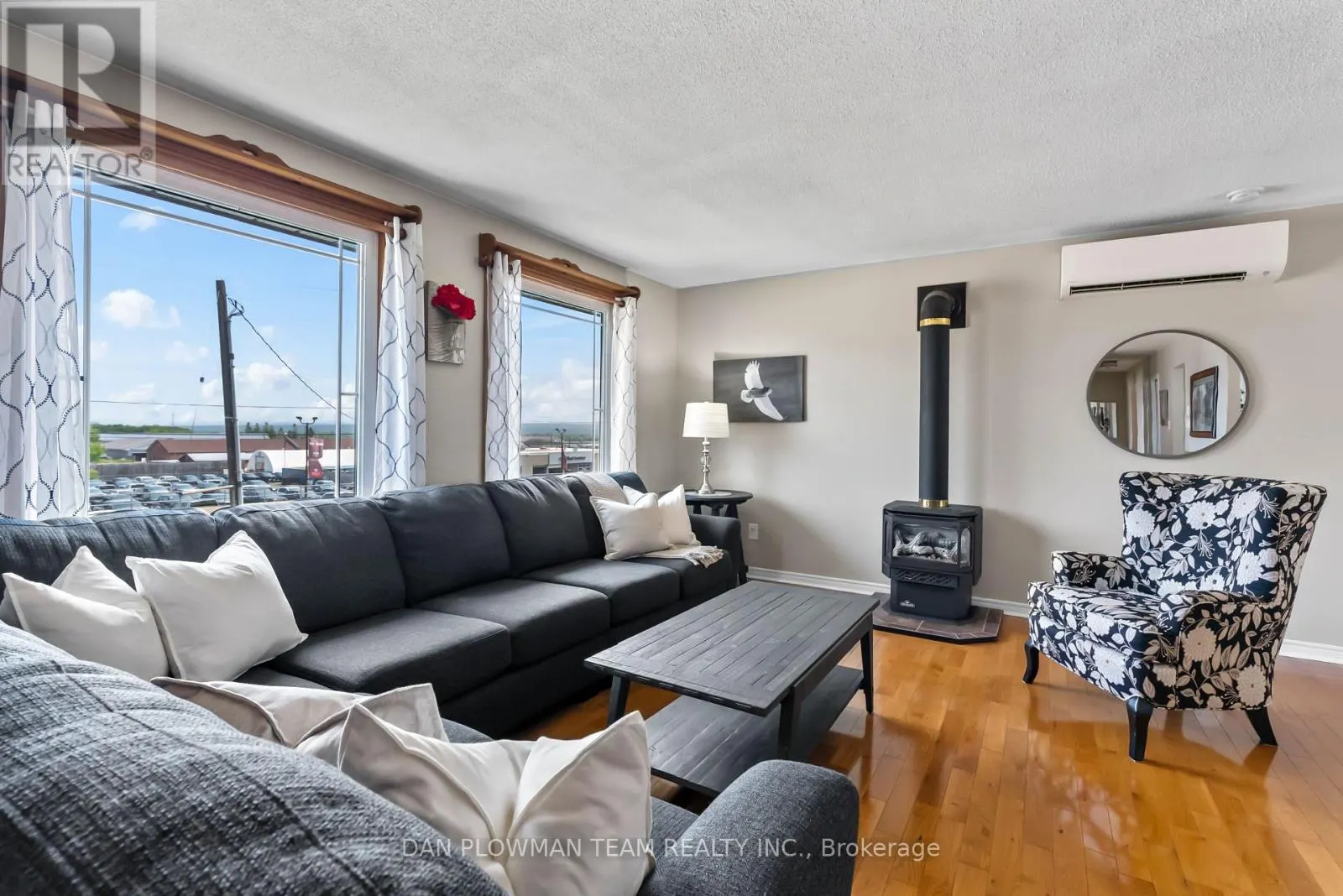 14724 SIMCOE STREET