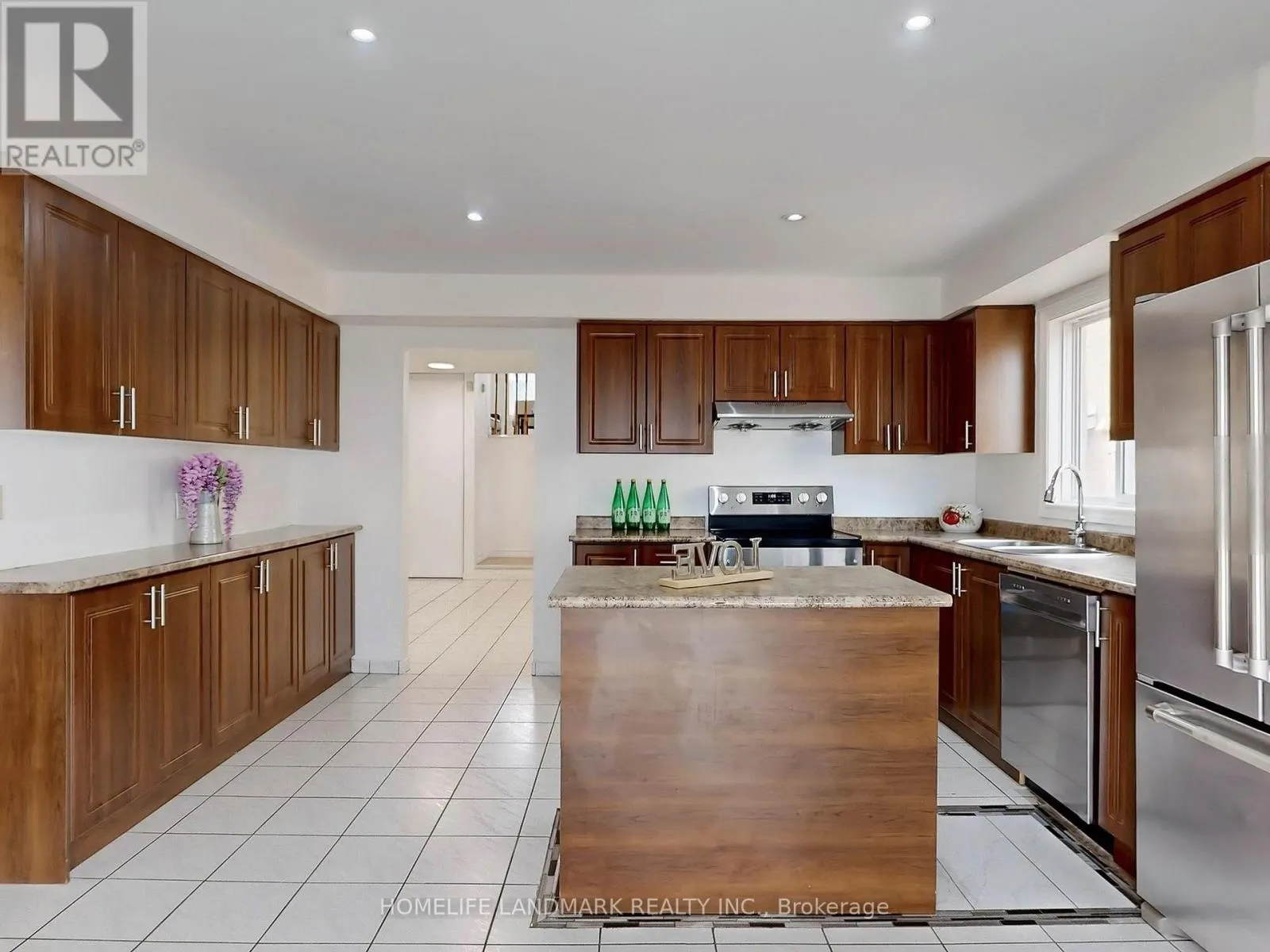 120 RAVENSCROFT ROAD