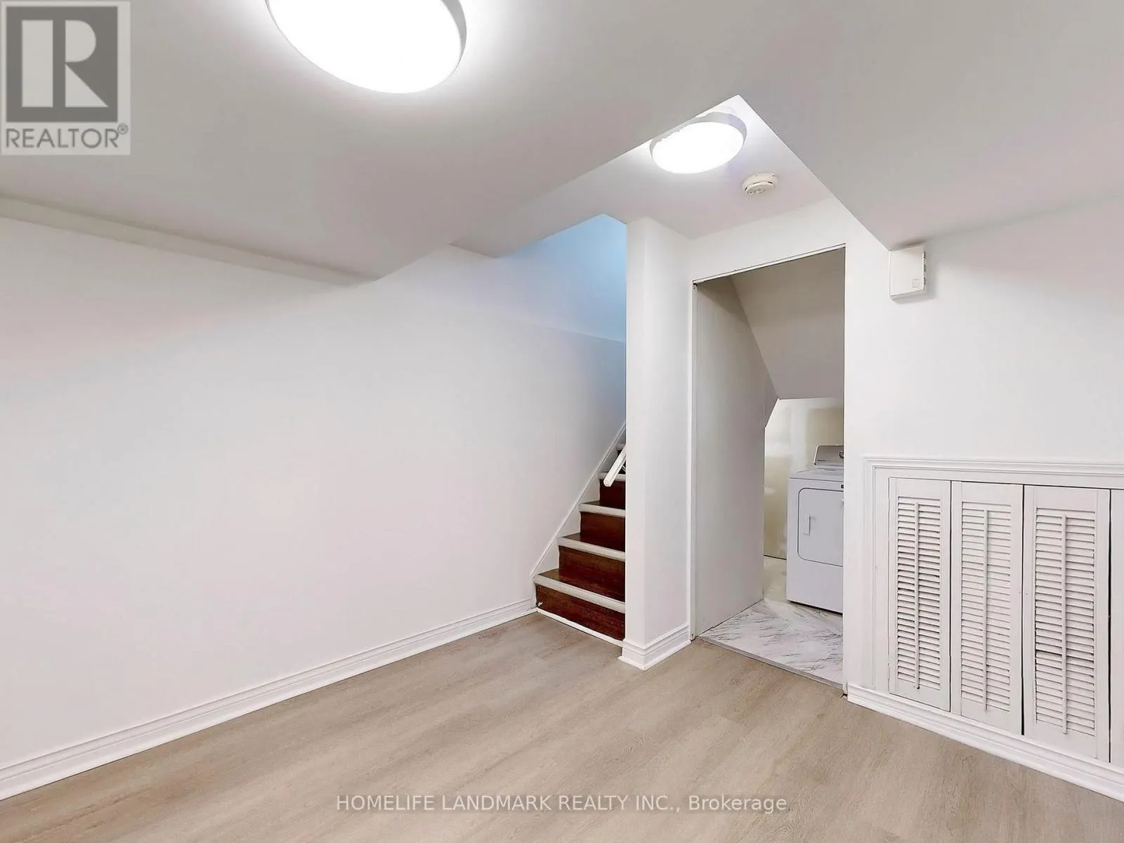 120 RAVENSCROFT ROAD