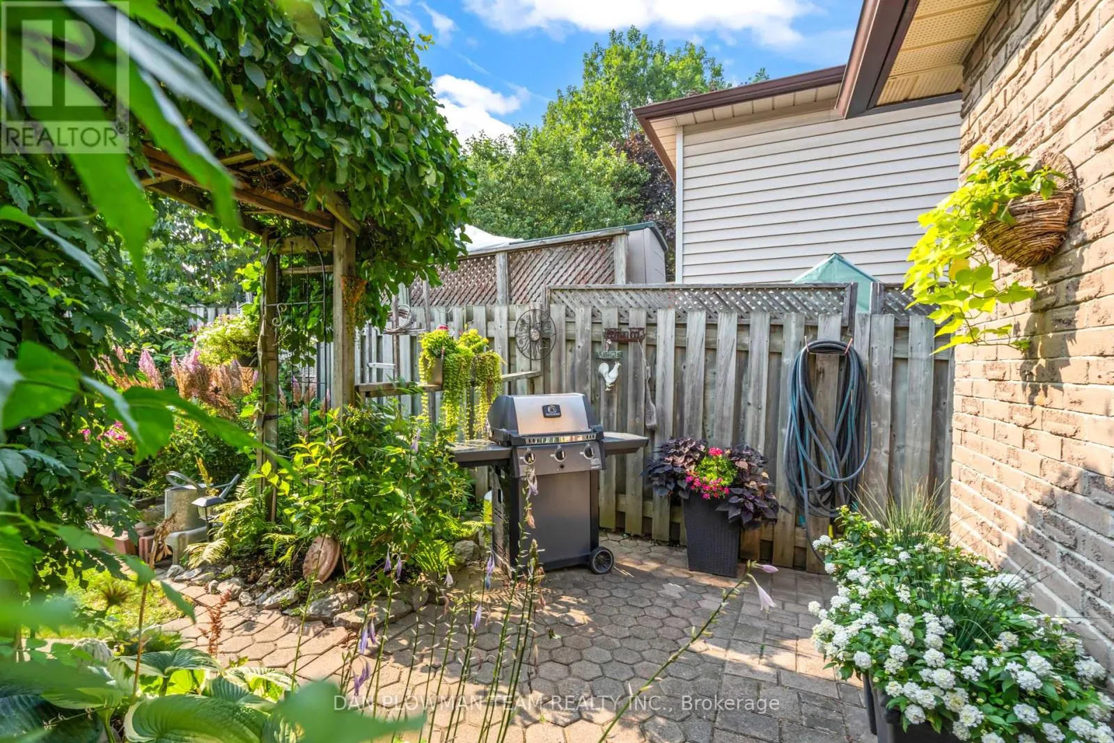 71 BARLEY MILL CRESCENT