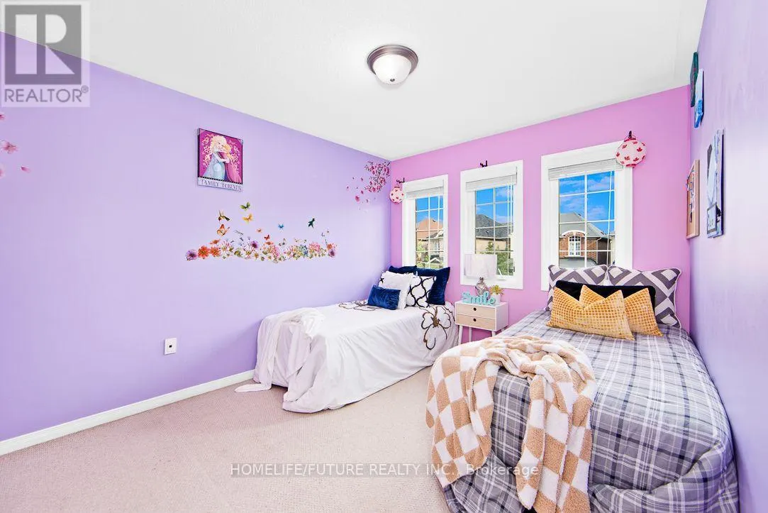 40 OSWELL DRIVE