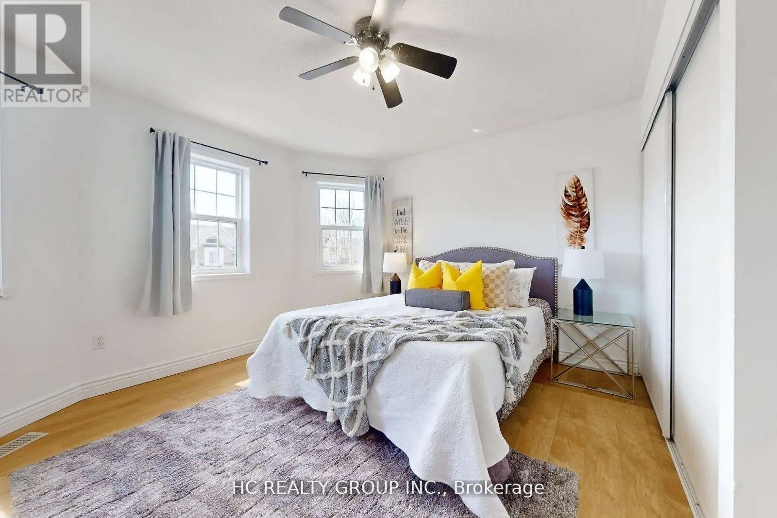 8 BEAUMARIS CRESCENT
