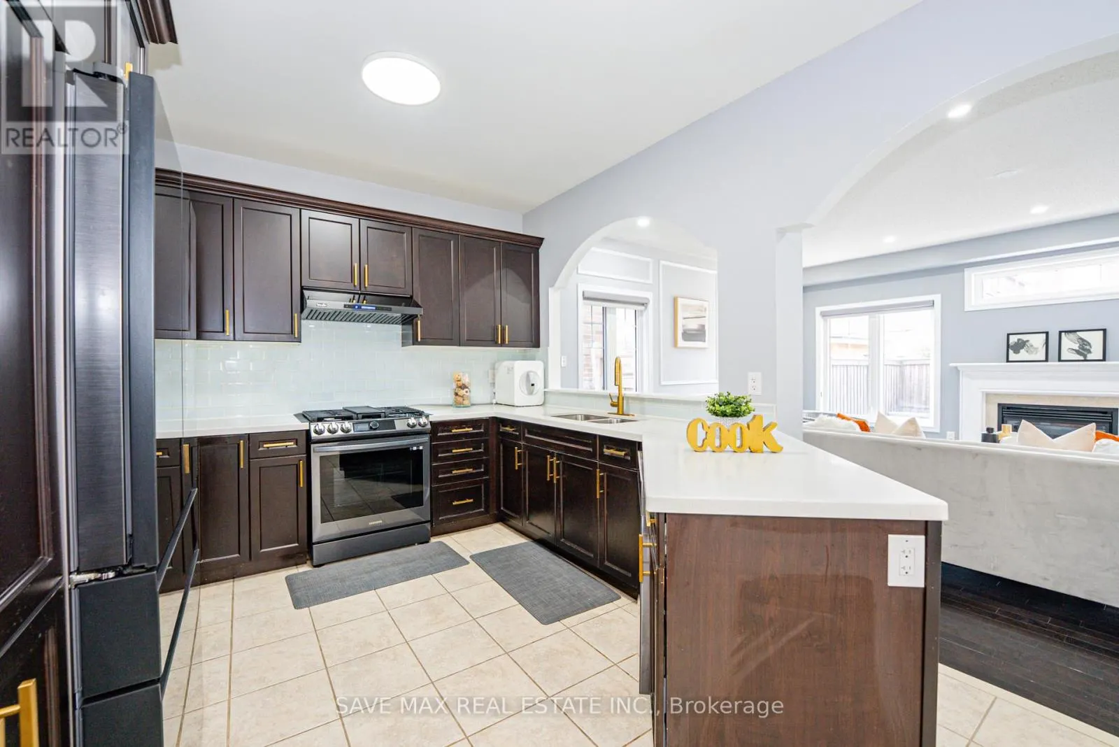 113 SHARPLIN DRIVE