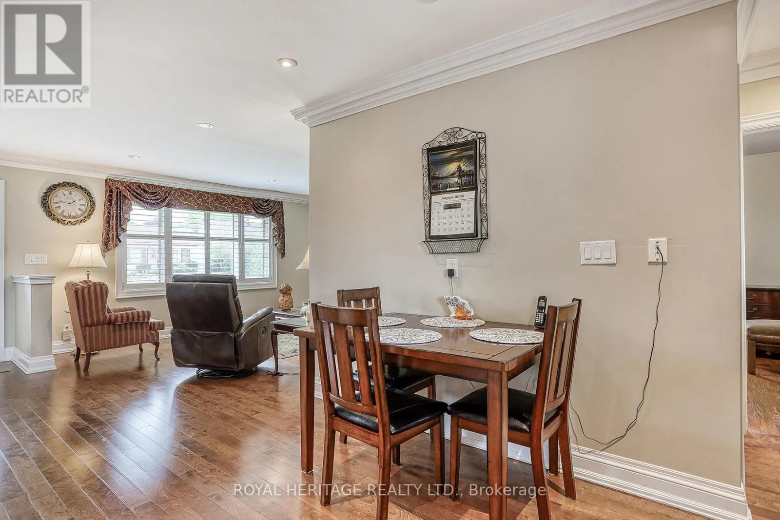 339 NIPIGON STREET E