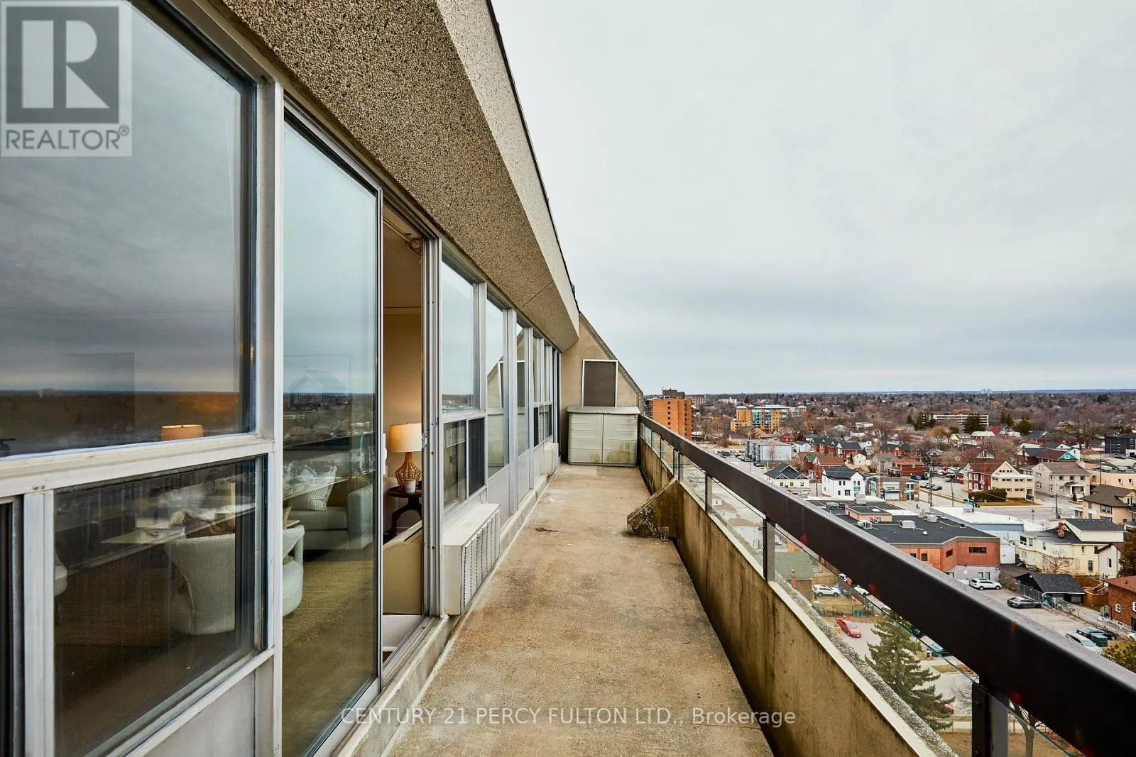PH12 - 55 WILLIAM STREET E